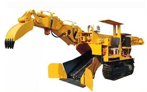 跟著帥龍一起看看伸縮式扒渣機設(shè)備的特點吧！