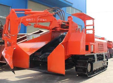 一起了解下履帶扒渣機設(shè)備的特征吧！