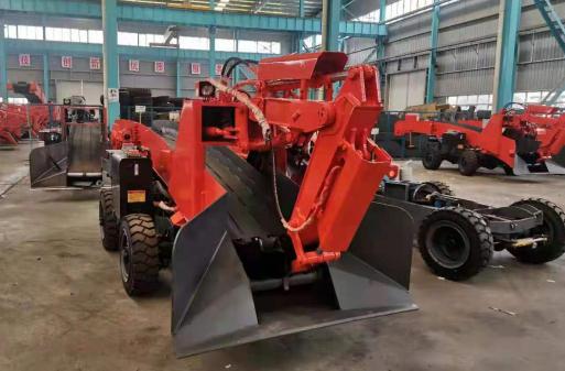 扒渣機(jī)主要用于哪些方面呢？操作的時(shí)候這4個(gè)方面注意了嗎？