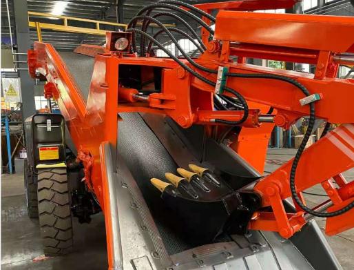 履帶扒渣機(jī)的這5個(gè)特點(diǎn)，了解嗎？