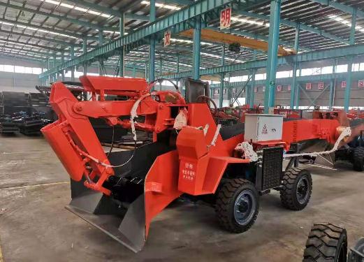 冬季在使用扒渣機(jī)的時候，要注意什么呢？